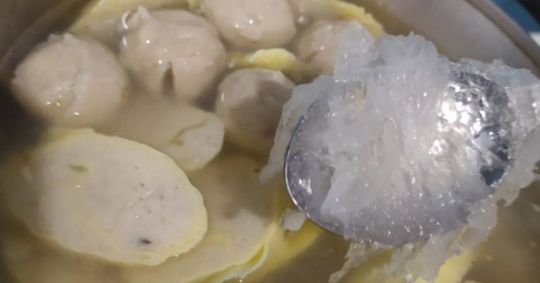 Sup Burung Walet dengan Telur Laba-Laba, Delikasi Aneh dari Kamboja