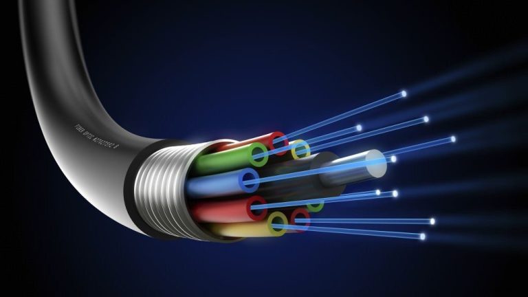 Fakta Menarik tentang Fiber Optic, Teknologi Internet Masa Depan