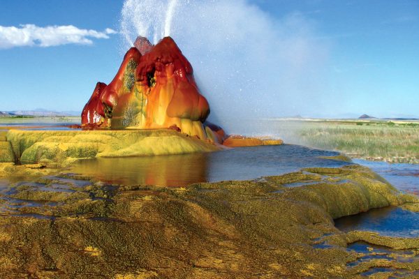 Fly Geyser, Keajaiban Berwarna-warni di Gurun Nevada